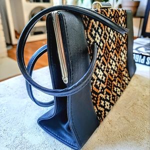 Vintage Knit Handbag